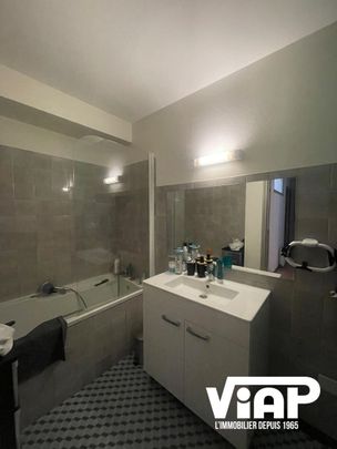 T3 PROCHE DE LA PLACE DENIS DUSSOUBS - Photo 1