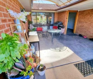 Minchinbury - Photo 5