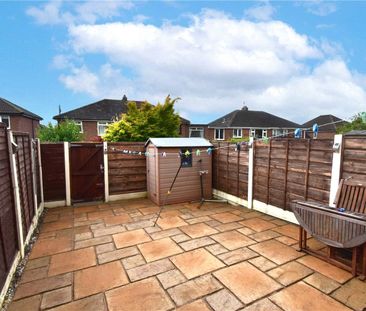 Greendale Grove, Denton, Manchester, Greater Manchester, M34 7EW - Photo 2