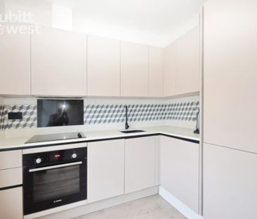 1 bedroom apartment to rent - Photo 3