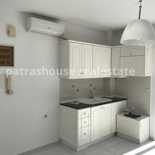 Studio/Γκαρσονιέρα για ενοικίαση Αγυιά (Πάτρα) - Photo 1