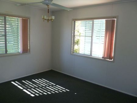HIGHSET 4 BEDROOM HOME IN KIN KORA CLOSE TO SCHOOLS AND SHOPS - Photo 3