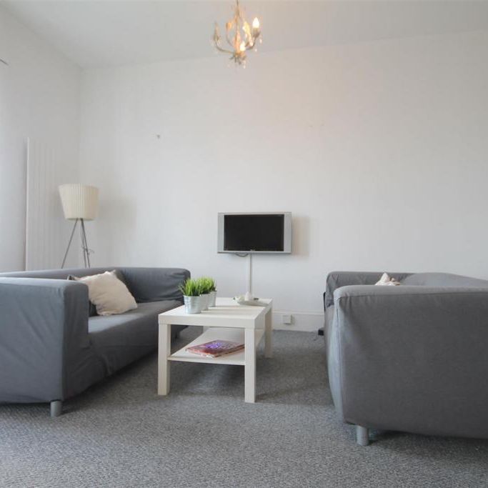 3 bedroom apartment to rent - Photo 1