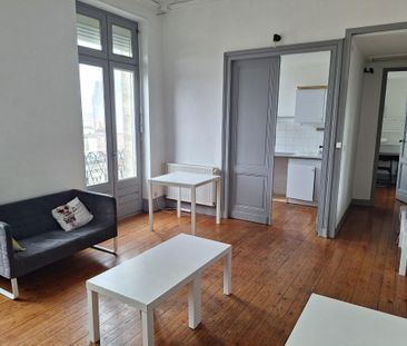 Location Appartement 2 pièces 41m² BORDEAUX 33800 - Photo 1