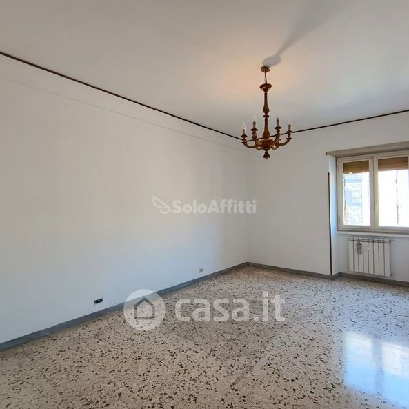 Bilocale in Affitto in Via Publio Valerio 18 a Roma - Photo 1