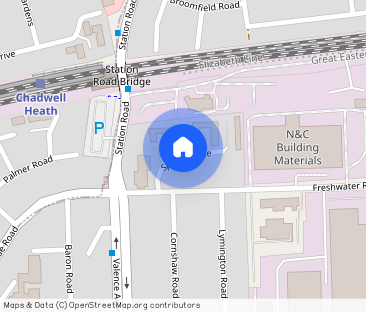 Spring Close, RM8 - Photo 1