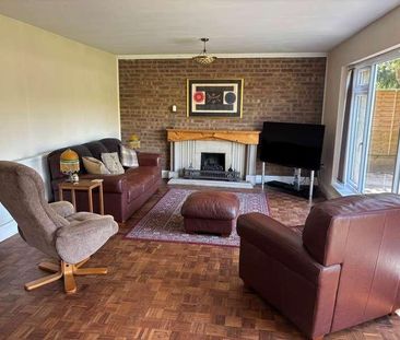 Forest Dale Road, Marlborough, SN8 - Photo 1