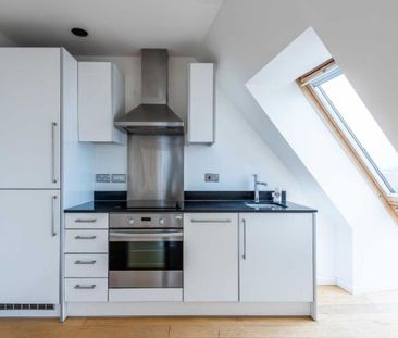 Ocean present to you this exquisite one-bedroom furnished flat for ... - Photo 6