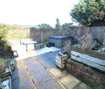 Guildford Road, Westcott, Dorking, RH4 - Photo 1