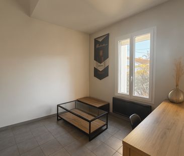 Location Appartement 3 pièces 50m² NIMES 30900 - Photo 1