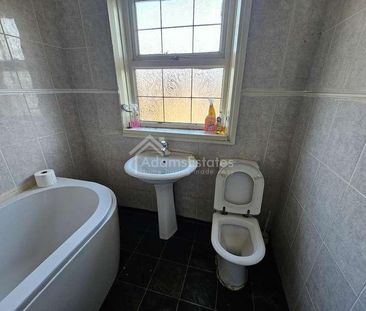 Staincliffe Road, Dewsbury, WF13 - Photo 5