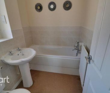 3 bedroom terraced house to rent - Photo 6