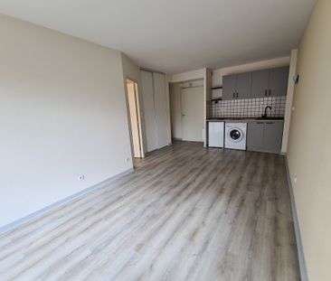 Location Appartement 2 pièces 35m² BRIVE LA GAILLARDE 19100 - Photo 3