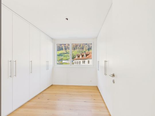 Grosszügige 4.5-Zimmer Wohnung in der Nähe des Sees in Weesen - Foto 1