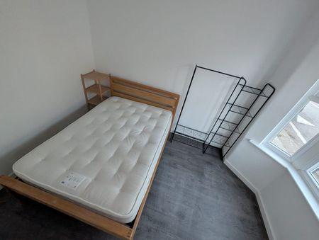3 Bed Terraced House, Sedley St, L6 - Photo 2