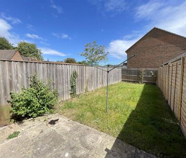 2 bedroom terraced house to rent - Photo 6