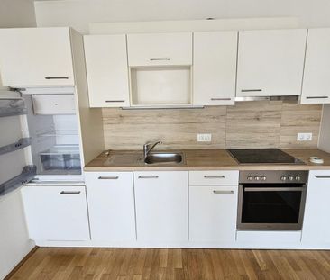 Drei Zimmer Genossenschaftswohnung mit Balkon - Photo 2