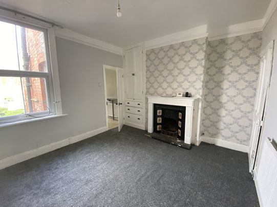 Barrow Road, Barton - Photo 1