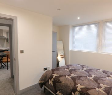 Flat 115, Green Lane, Yeadon, Leeds, LS19 7GP - Photo 5