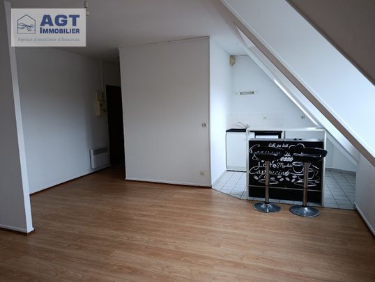 Location Appartement 1 pièce 31m² BEAUVAIS 60000 - Photo 1