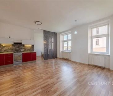 Pronájem prostorného bytu 3+kk Bělidla, Olomouc, ihned k nastěhování - Photo 6