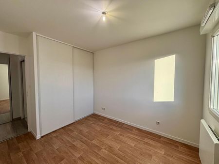 Location Appartement 2 pièces 43m² ANGERS 49000 - Photo 3