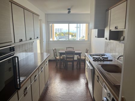 APPARTEMENT T4 - Champagne-au-Mont-d’Or - 102.27m² Champagne-au-Mont-d'Or (69410) - Photo 3