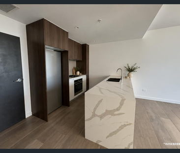 Perfectly Located in the Heart of Edmondson Park !! - Photo 3