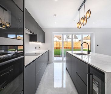 Todd Close, Bexleyheath, DA6 8AF - Photo 6