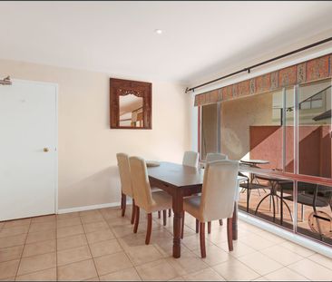 Ground Floor Living in Prime Kingston - Carmina Complex - Photo 6