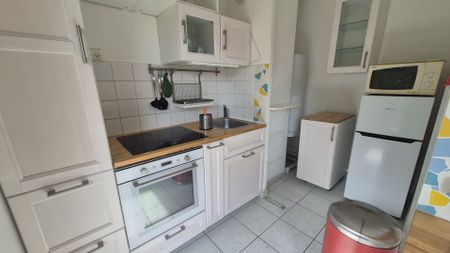 Location Appartement 2 pièces 50m² LILLE 59000 - Photo 5
