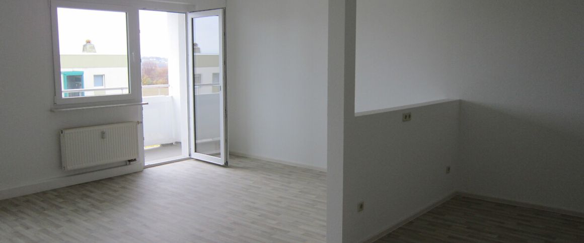 Schöne 3-Raum-Wohnung mit offener Küche - Photo 1