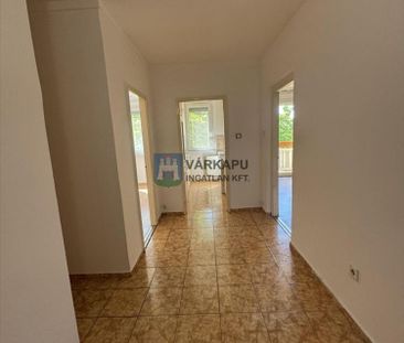 Kiadó jó állapotú panel lakás - Székesfehérvár - Photo 6