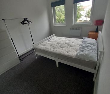 1 Bed Flat, Burnhill Quadrant, G73 - Photo 4
