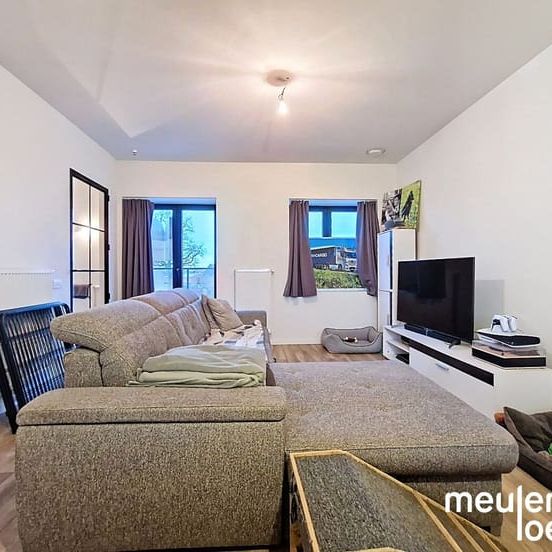 Appartement te huur - Photo 1