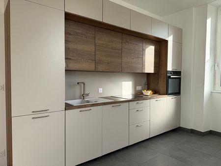 PIERRELATTE : Appartement 3 pièce(s) 94 m2 avec balcon - Photo 2