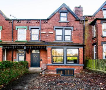 Harehills Avenue (Room 6), Chapeltown, Leeds - Photo 2