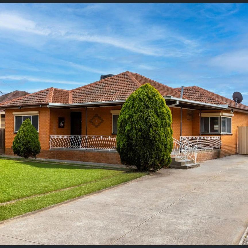 6 Riches Street, 3047, Dallas Vic - Photo 1