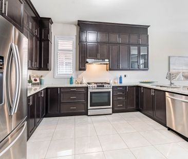 For Lease - 16 Monarch Drive, Halton Hills, Ontario - Photo 6