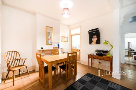 3 bedroom terraced house to rent - Photo 2