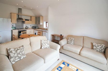 2 bedroom apartment to rent - Photo 2