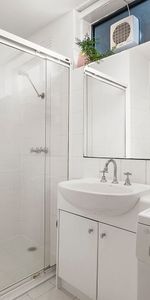 Spacious Two-Bedroom Apartment in a Peaceful, Convenient Location - Photo 4
