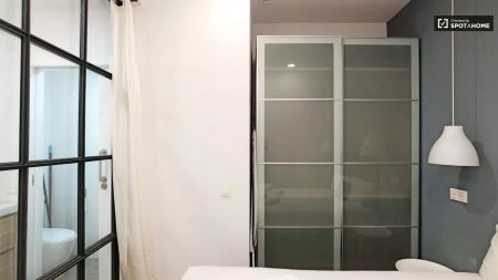 1-bedroom apartment for rent in Justicia - Photo 4