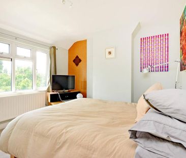 3 bedroom terraced house to rent - Photo 5