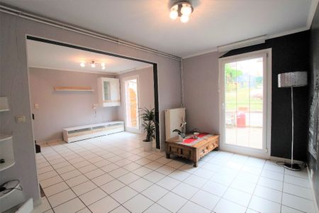 MAISON DE 6 PIECES AVEC GARAGE ET JARDIN A LOUER A CARLING, - Photo 2