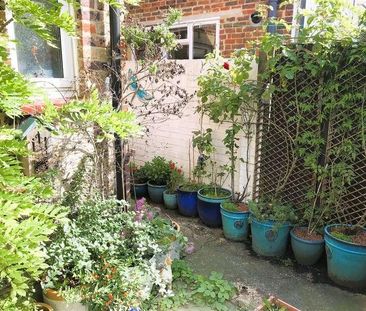 Hart Gardens, Dorking, RH4 - Photo 6