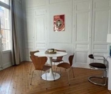 Appartement 2 pièces à louer à ROUEN Rive Droite Place du Vieux Marché - Photo 2