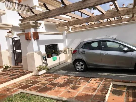 Alquiler de chalet adosado en Urb. La Cala Golf, 1 - Photo 1