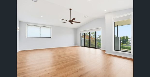 The Ultimate Family Home - Luxury Meets Privacy - Photo 1