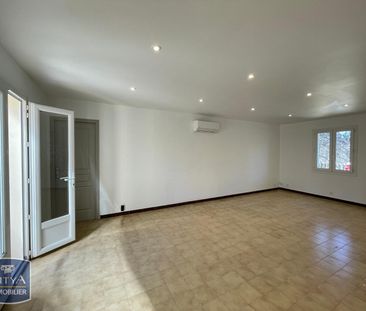 Location Maison 4 pièces 85m² CARPENTRAS 84200 - Photo 1